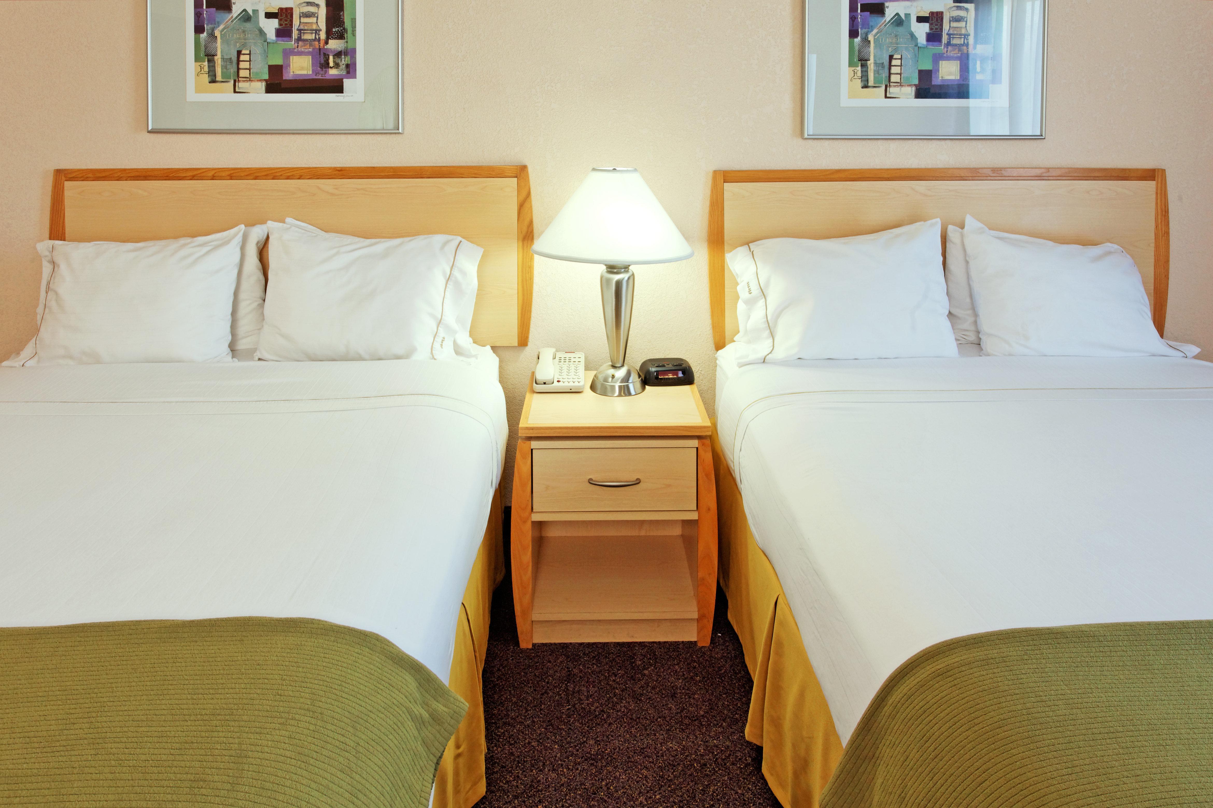 Holiday Inn Express Hotel & Suites San Antonio - Rivercenter Area By Ihg Экстерьер фото